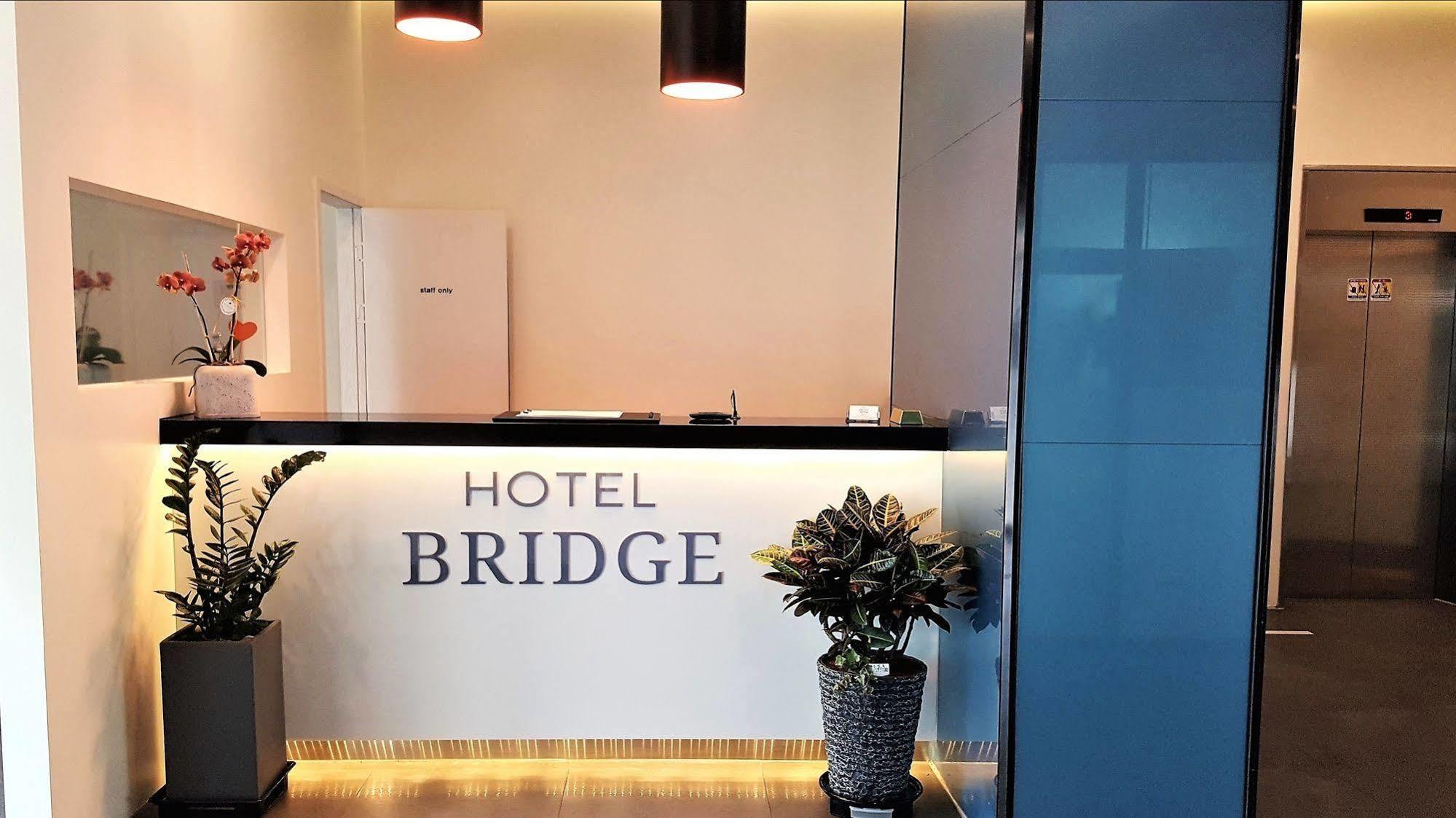 Hotel Bridge Seoul Exterior photo